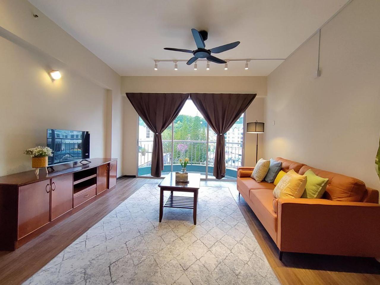 Star Regency By Plush Brinchang Buitenkant foto
