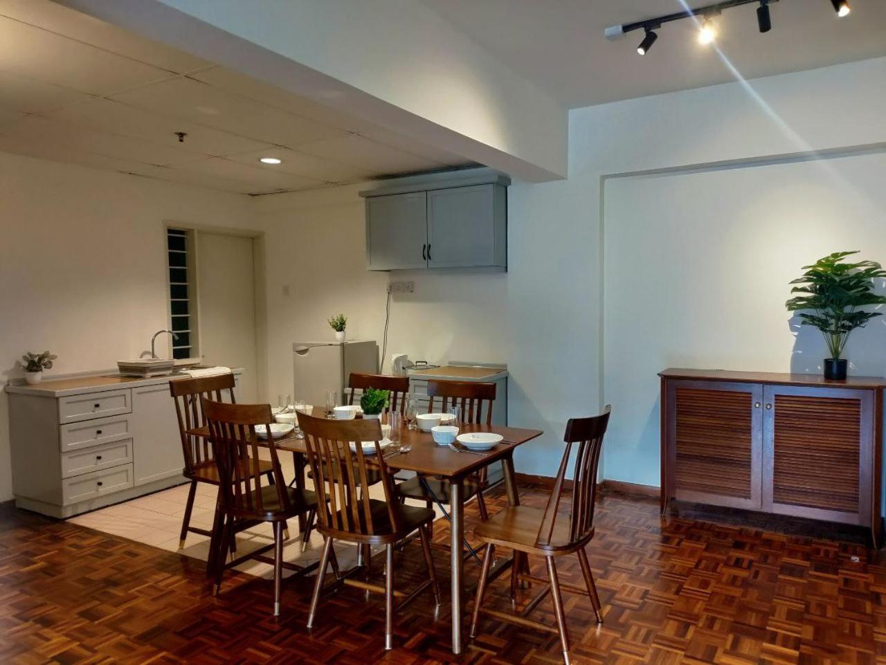 Star Regency By Plush Brinchang Buitenkant foto
